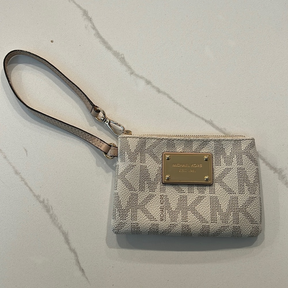 MK wristlet